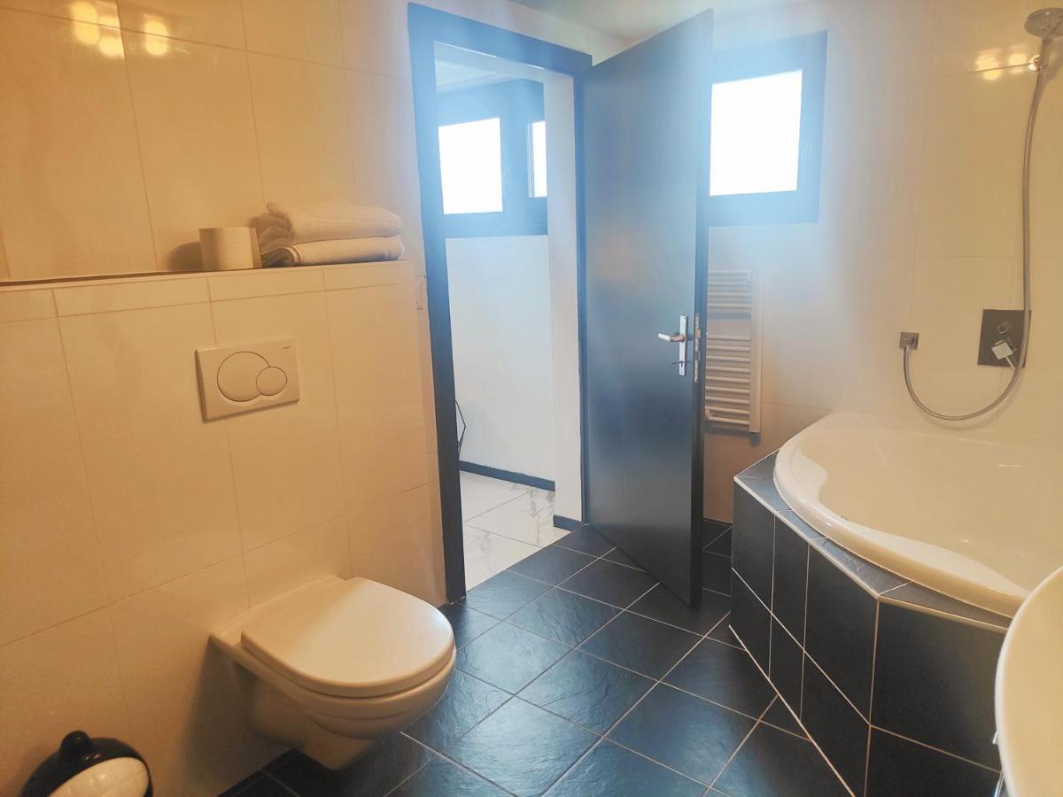 La Lapia Apartment Monthey Ngoại thất bức ảnh